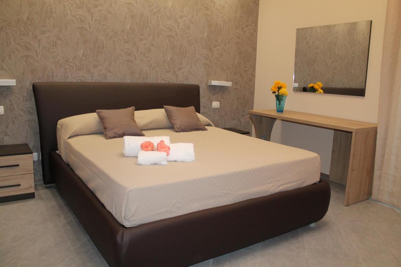 אסראלה Apartments " Le Ginestre" מראה חיצוני תמונה